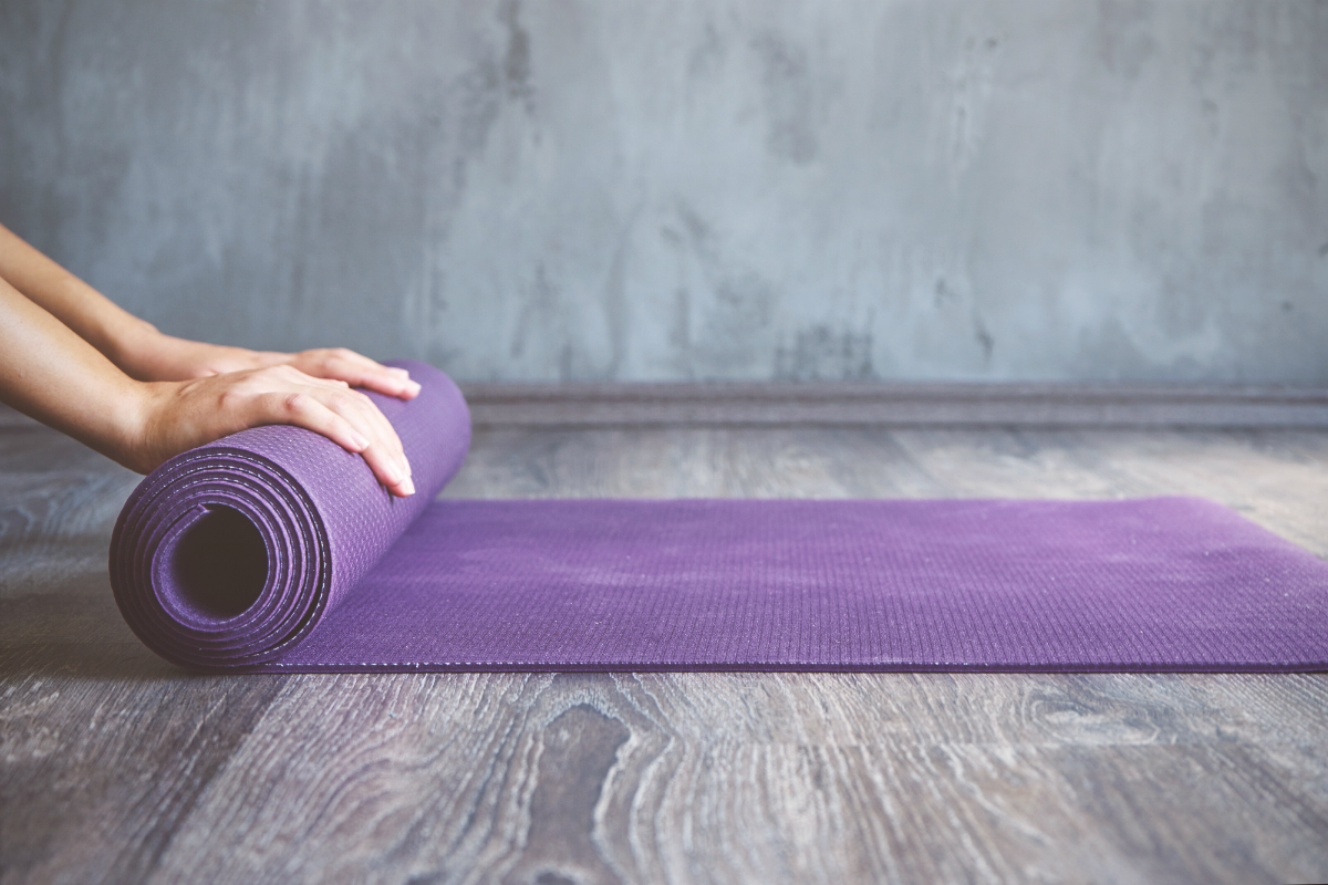 how to choose the best yoga mat