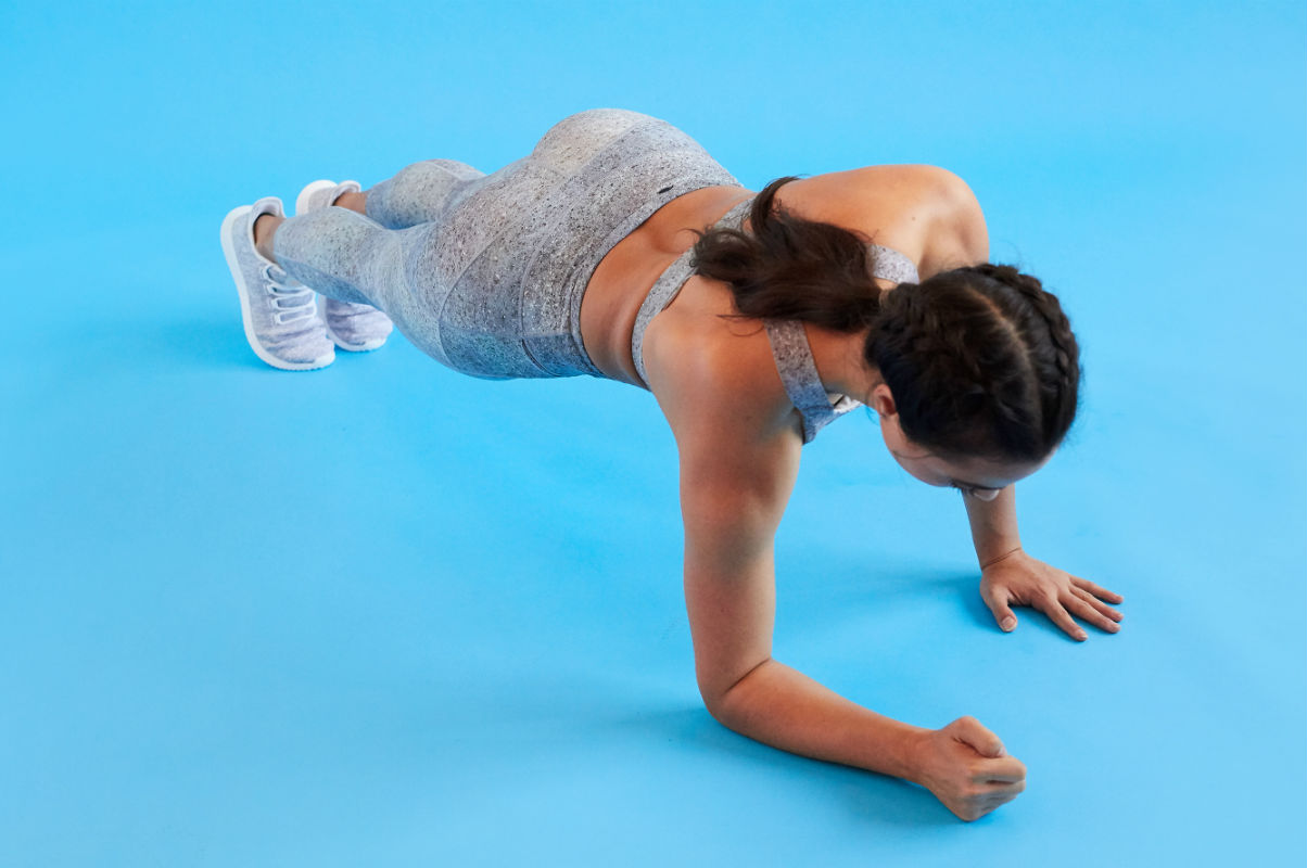 4 Moves To Tighten And Tone Your Triceps