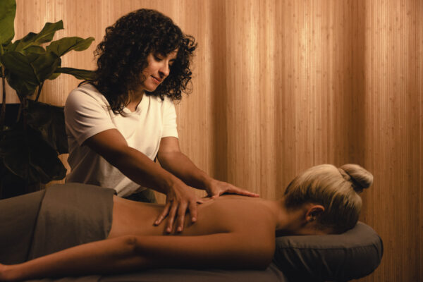 Deep Tissue Massage vs. Swedish Massage: Which to Book