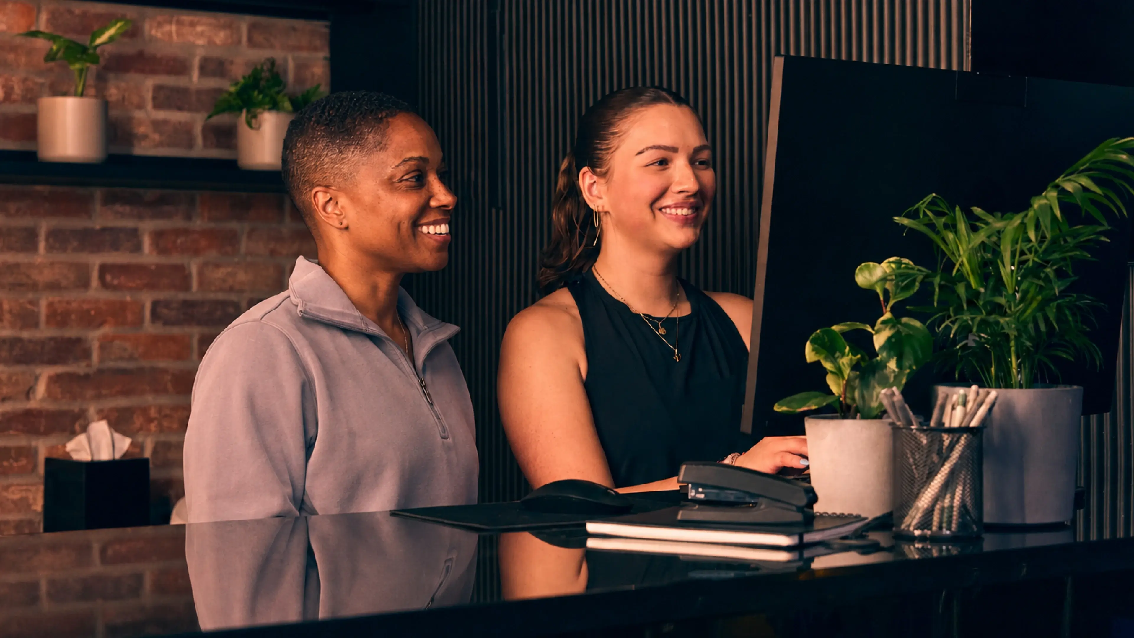 Supervisor vs Manager: Key Differences and Why Each Role Matters
